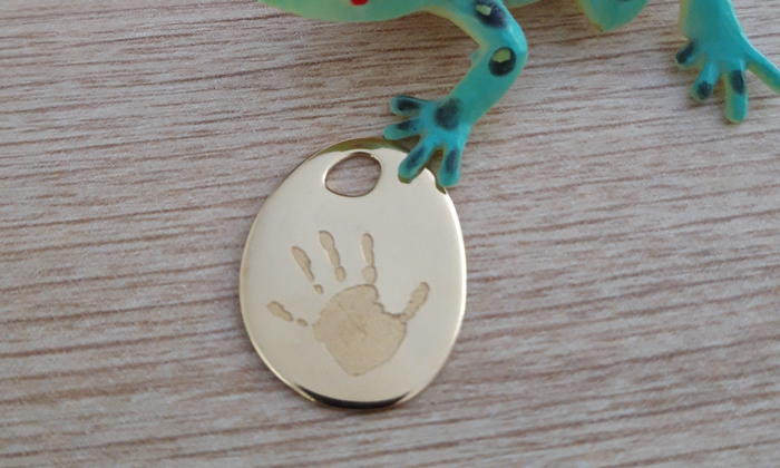 Pendentif empreinte de main d'enfant pour maman